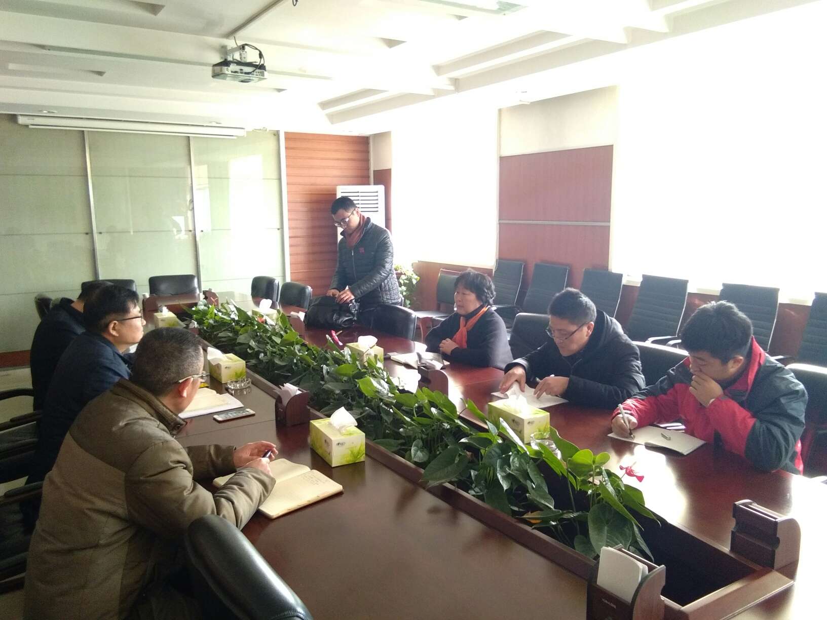 2018.1.30-1董事长，冯立德，李明雷、张明明等红日项目对接.jpg